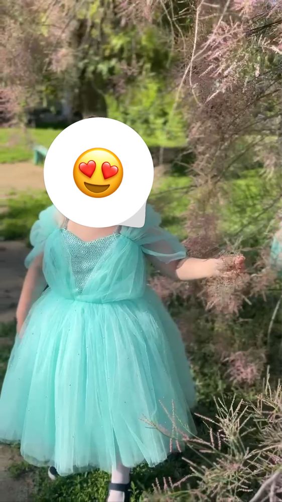 Платье для девочки шикарное