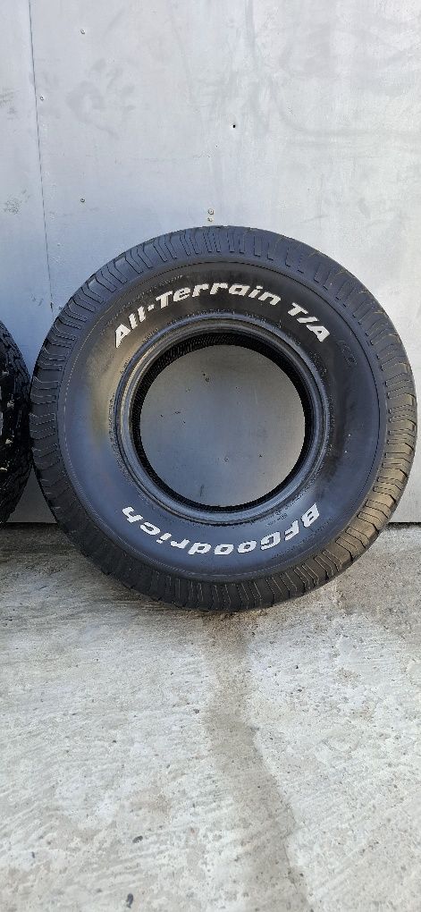 Шины 2шт 33×12.5 R15 BF Goodrich All-Terrain A/T