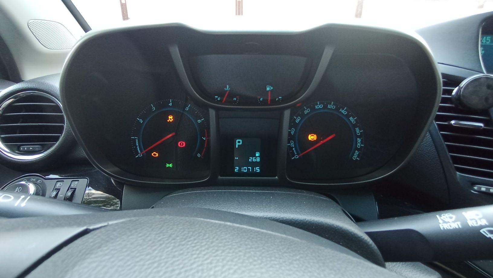 Продаю Chevrolet Orlando
