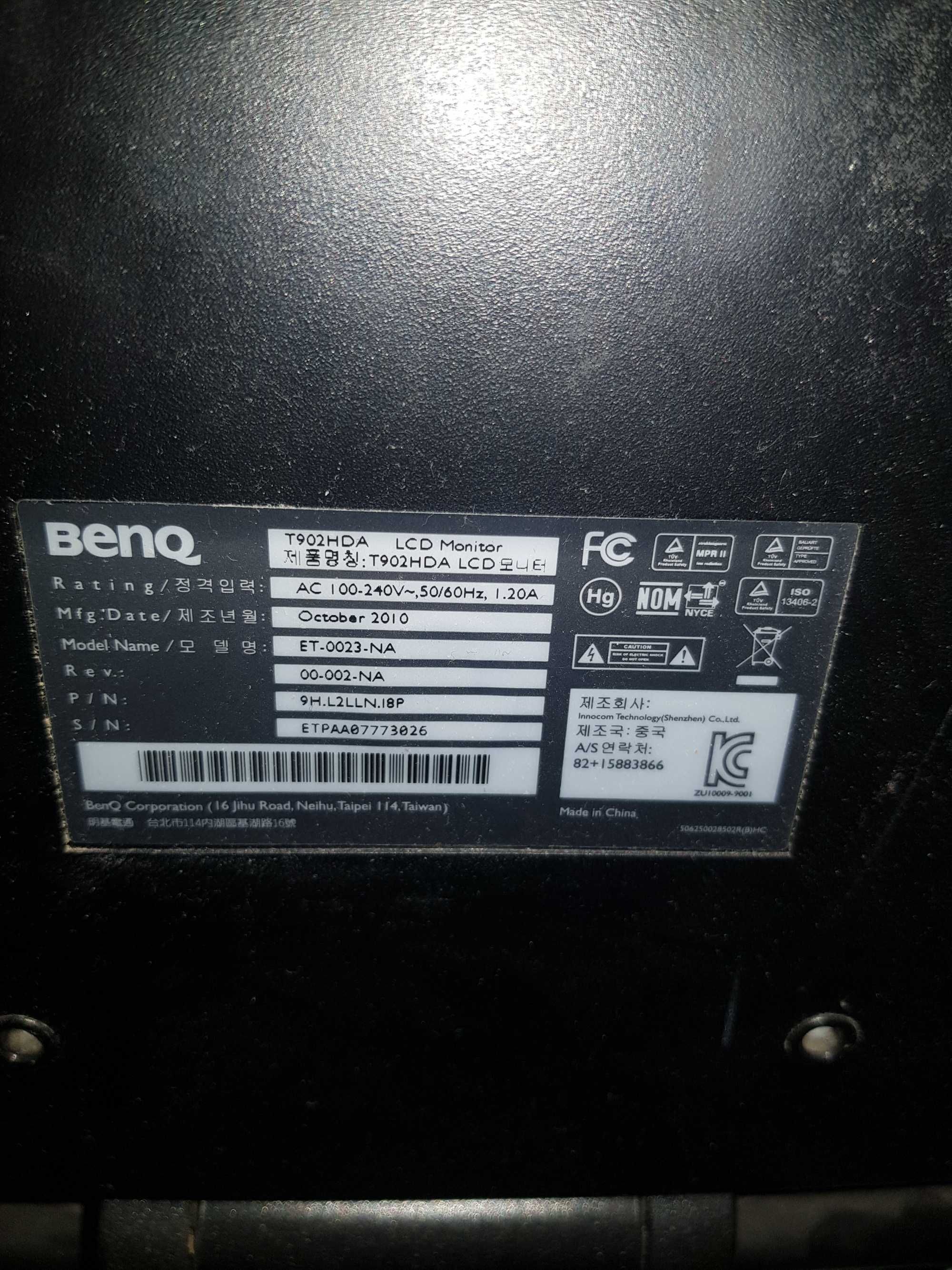 Продам жк монитор Benq
