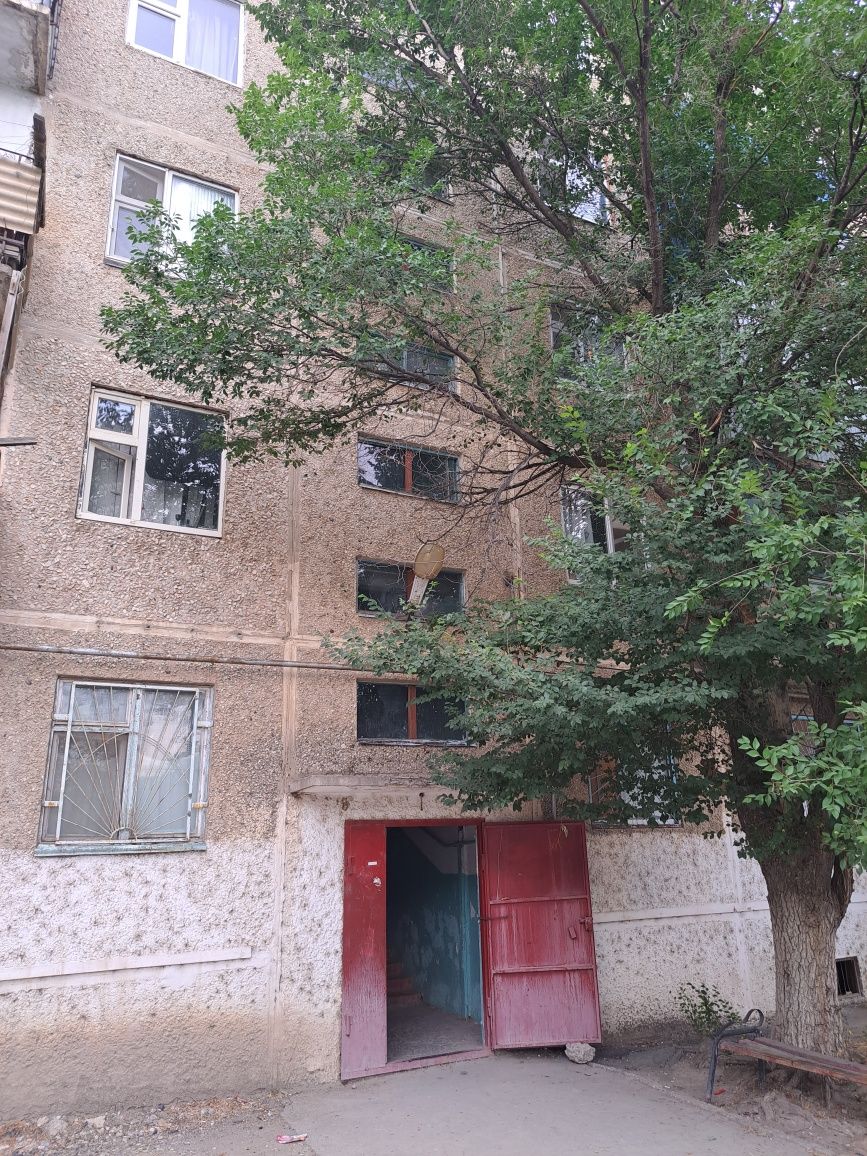 2 бөлмелі пәтер орталықта