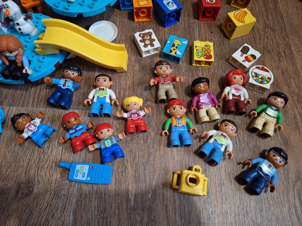 Большая коробка LEGO DUPLO