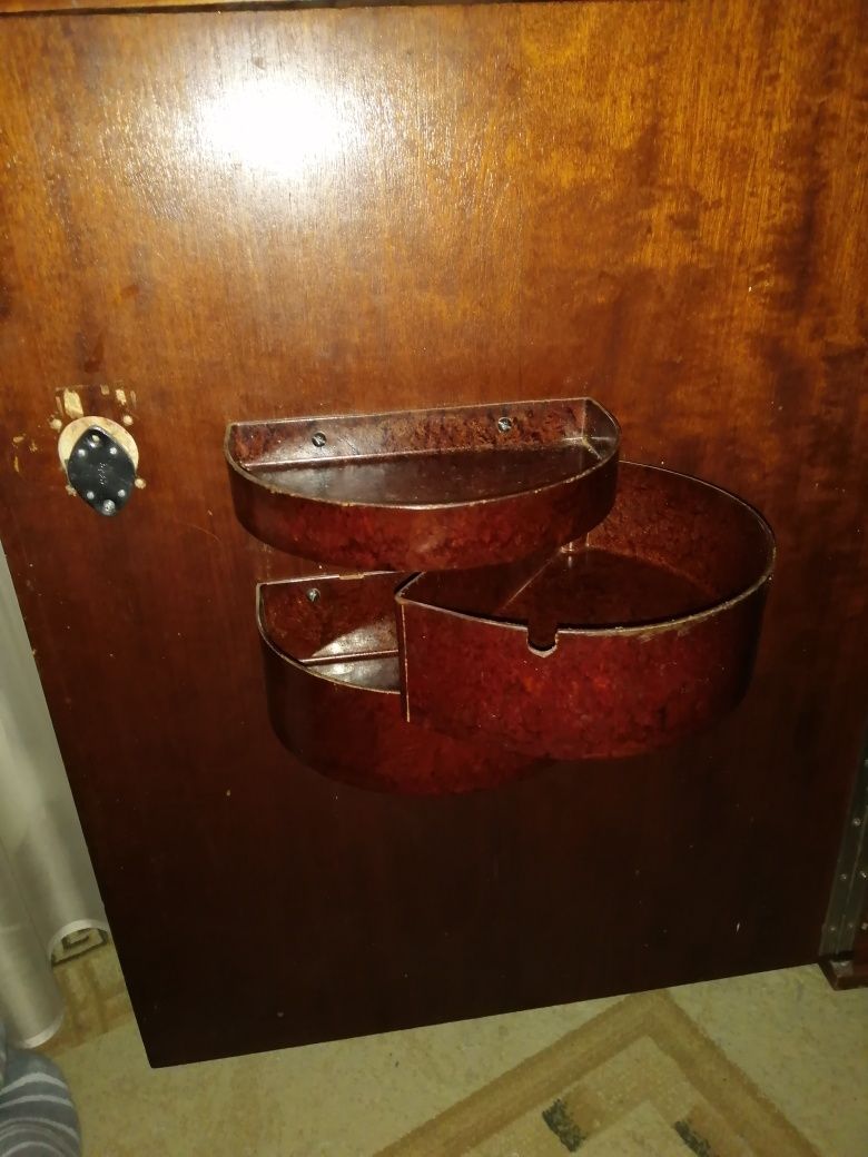 Продам швейную машинку