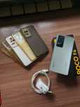 POCO F4 6/128Gb в хорошем состоянии, полный комплект с зарядкой