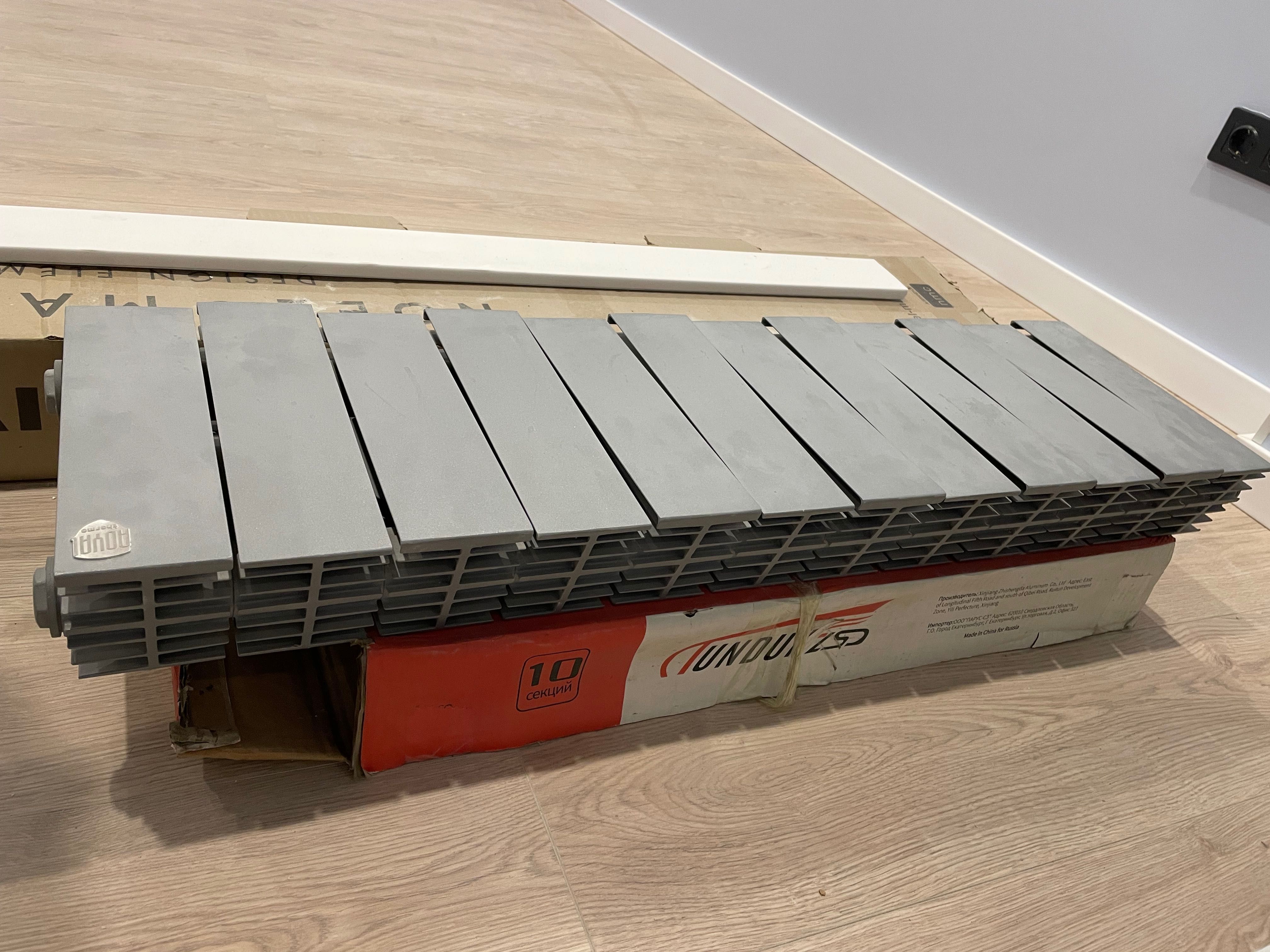 Батарея отопления Royal Thermo PianoForte, серое, 12 секции новое