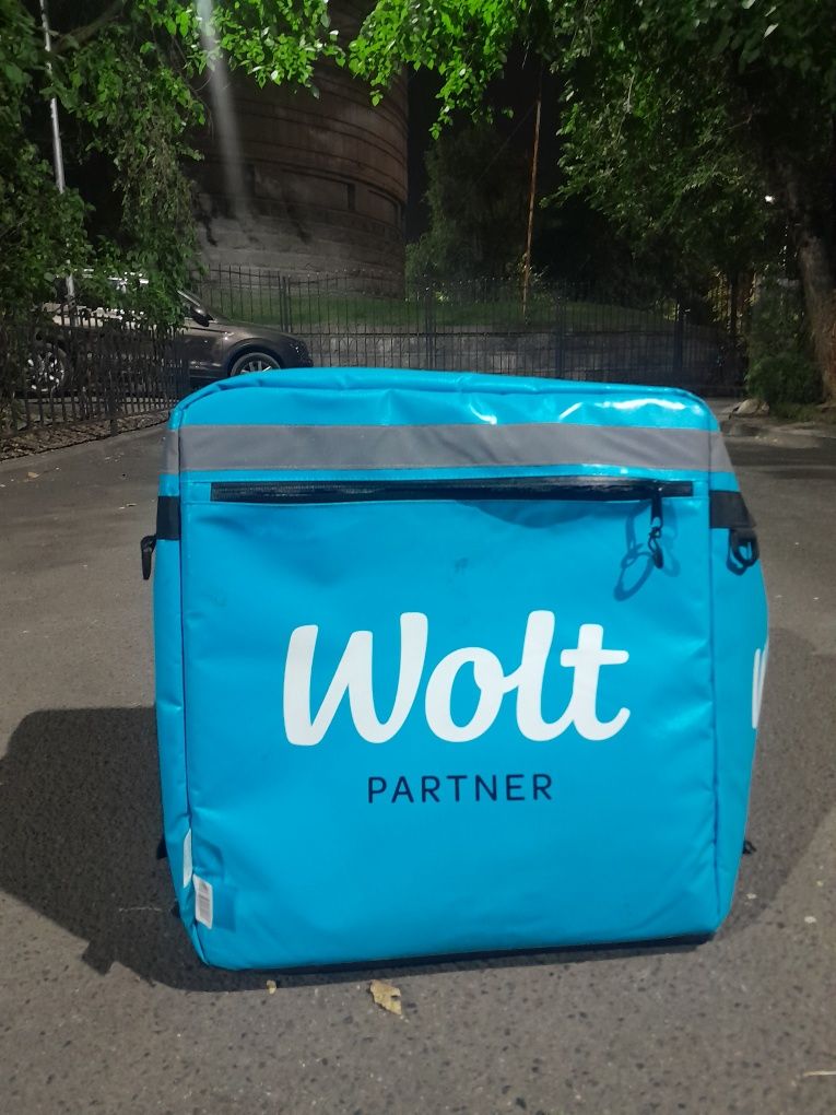 Термосумка wolt для курьера