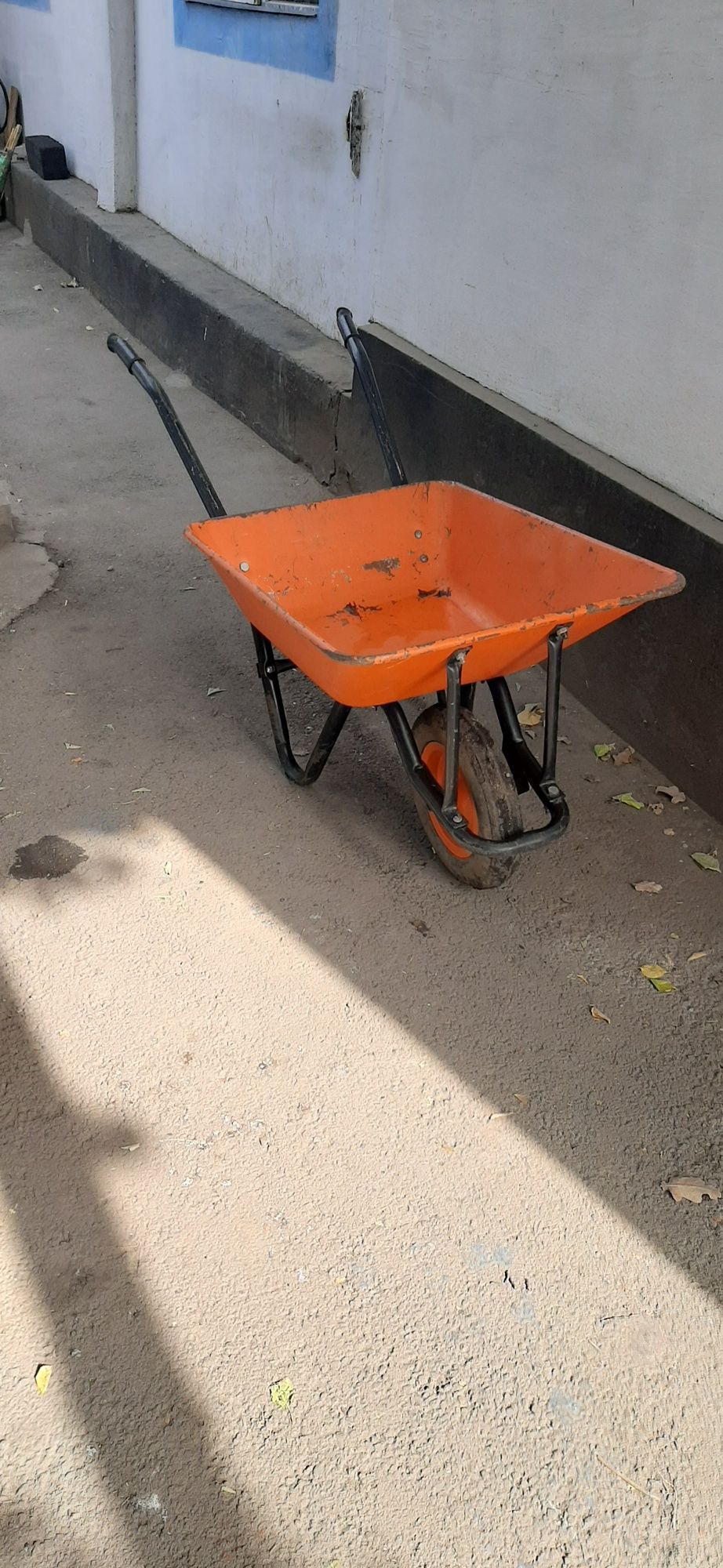 Продам тележку хорошую
