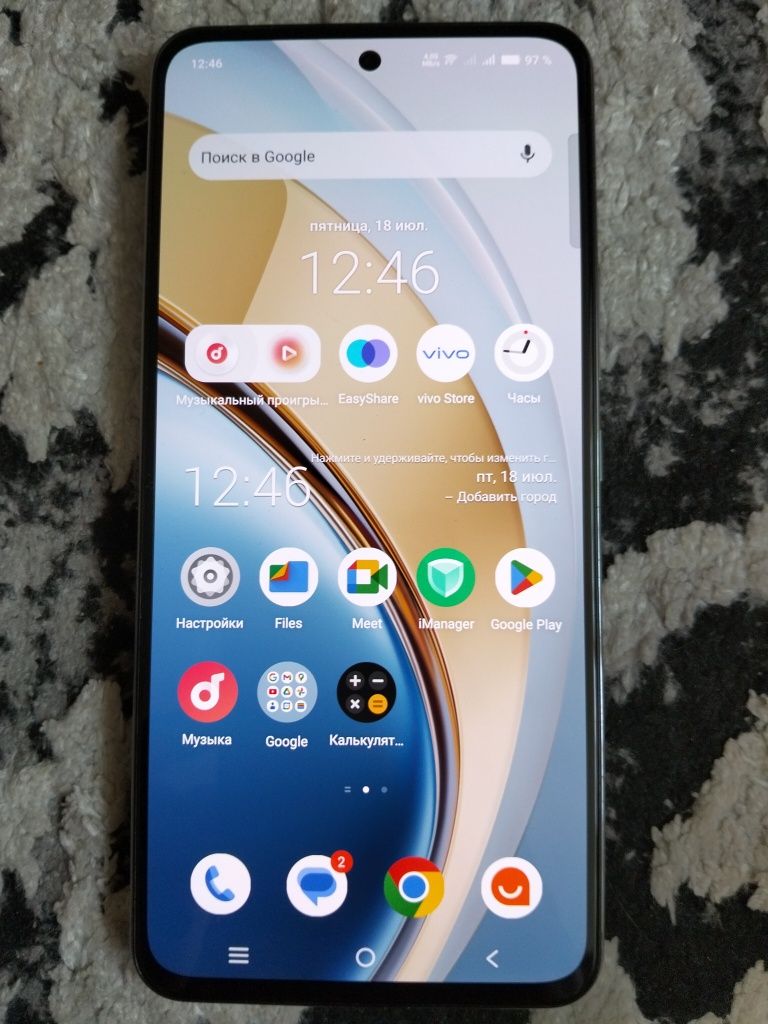 Продам телефон Виво V40 Lite