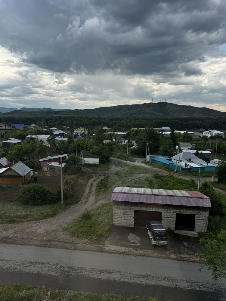 Продам или обмен на дом,4х комнатная  квартира Максима Горького 17А