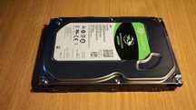 1 ТБ Жесткий диск Seagate Barracuda [ST1000DM010] Новый