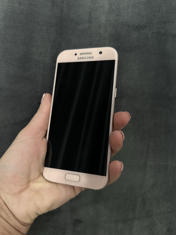 Продам телефон Самсунг А5 ЦЕНА 25000 тенге