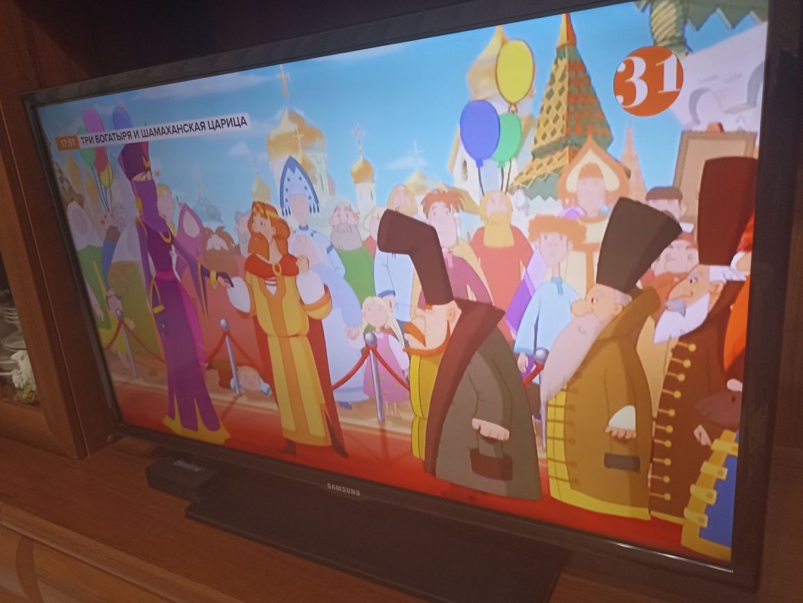 Продается жк тв. SAMSUNG 3D d32
