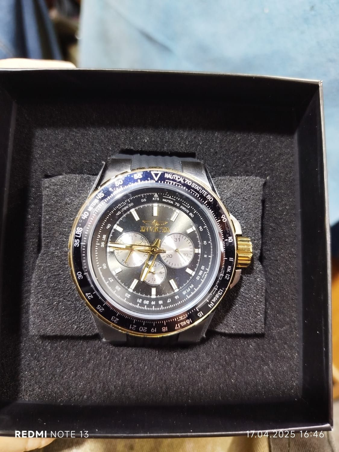 Часы Invicta aviator