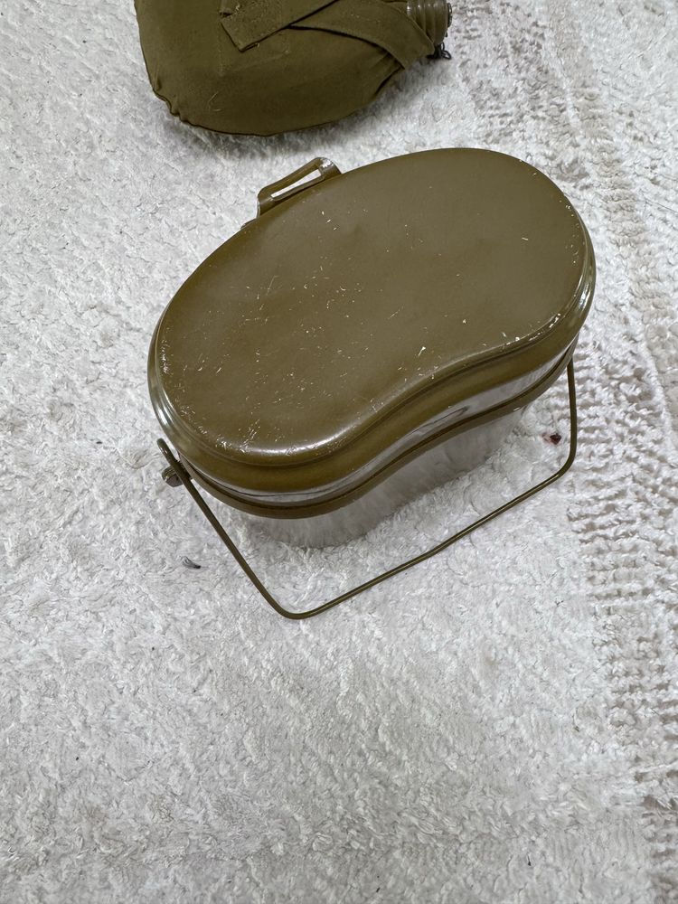 Фляжка, кателок армейский, нацессор армейский