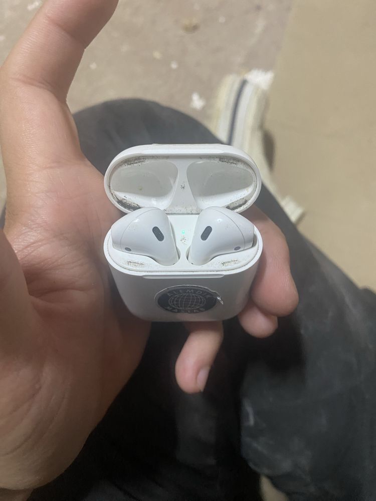 Airpods 1/2 поколение (Оригинал)