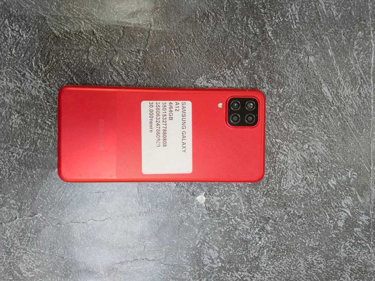 Samsung Galaxsy a 12    64 gb