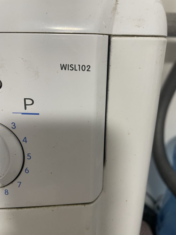 Стиральная машина indesit
