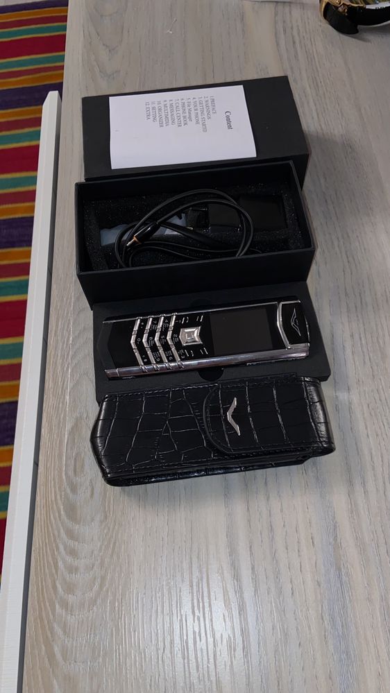 Vertu Signature дубликат