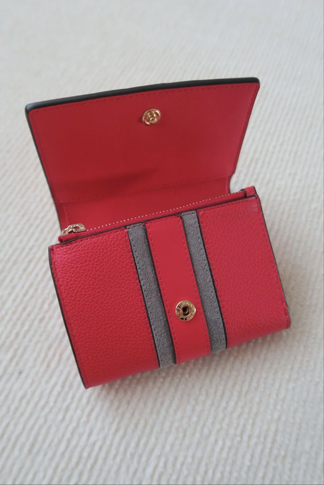 Кожаный кошелек от FURLA