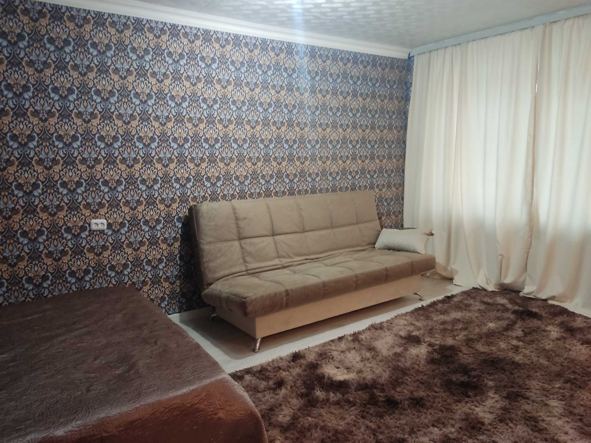 Гостиный Дом .1 ком. квартира посуточно бул. Гарышкерлер 26