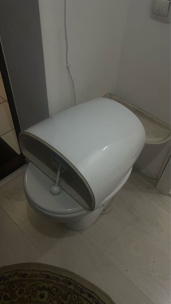 Одам бесплатно унитазы