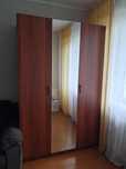 Продам хороший вместительный шкаф