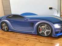 Продам детский кровать авто.