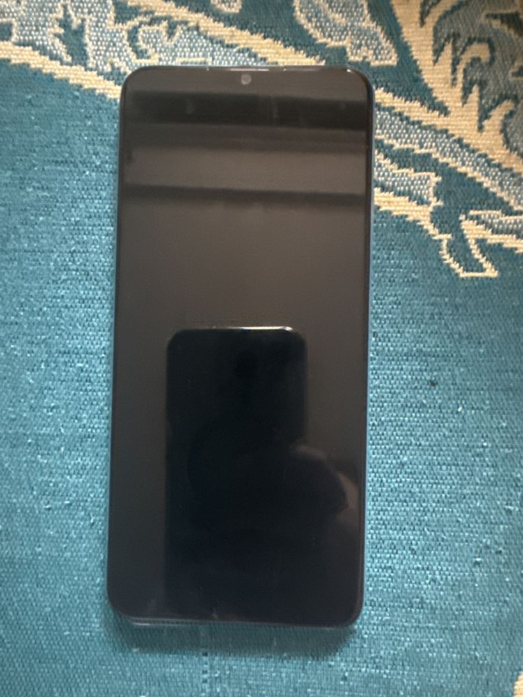Продается смартфон OPPO A17 в отличном состоянии. Был один хозяин