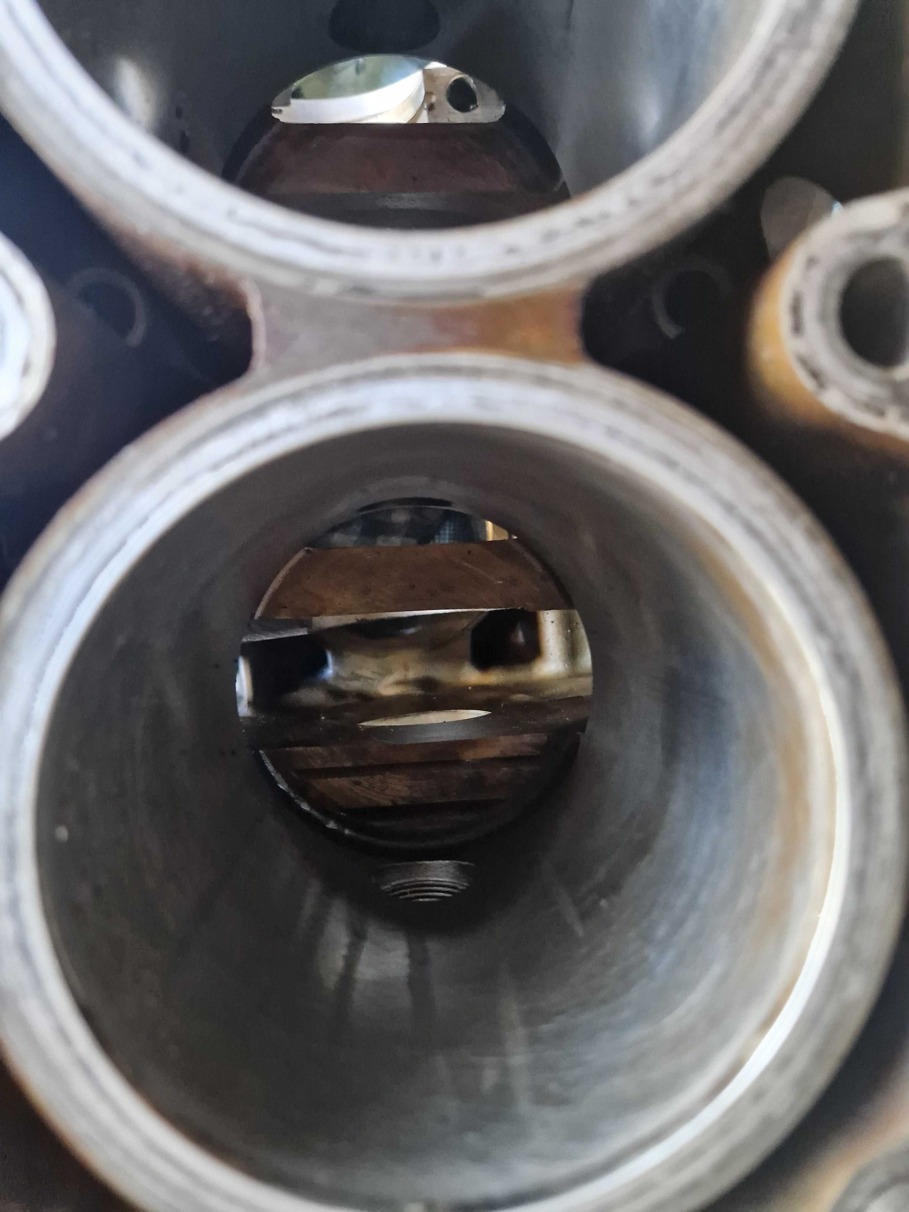 Блок двигателя Субару EJ204