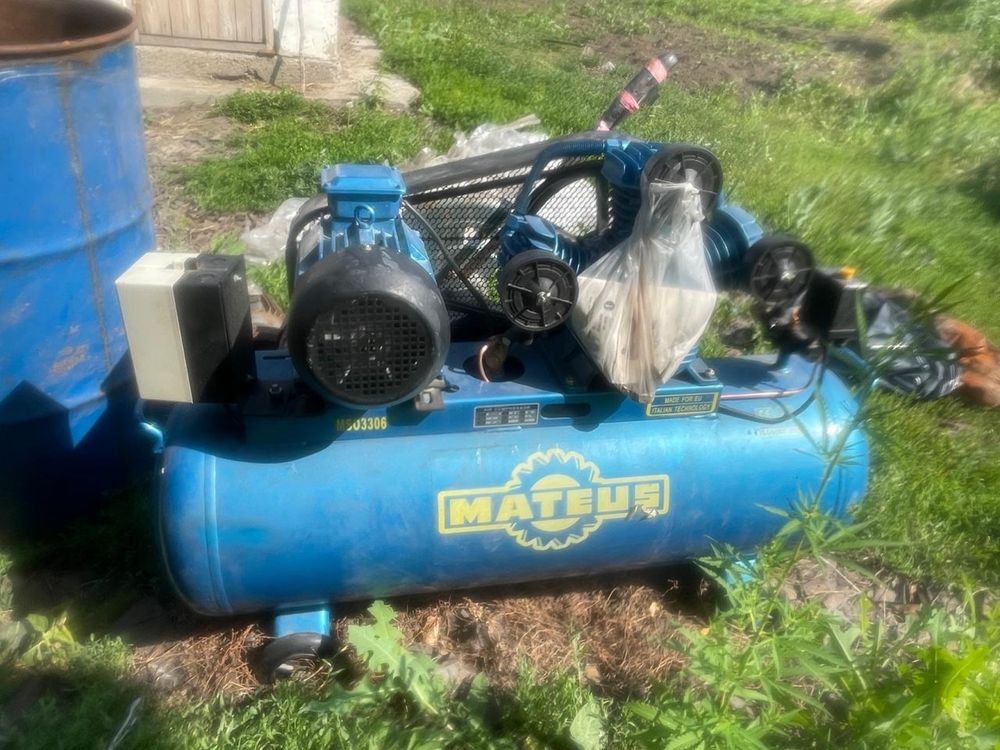 Продам компрессор