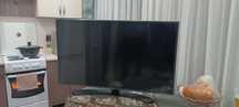 Телевизор смарт LG б/у, в рабочем состоянии, 100000 тенге