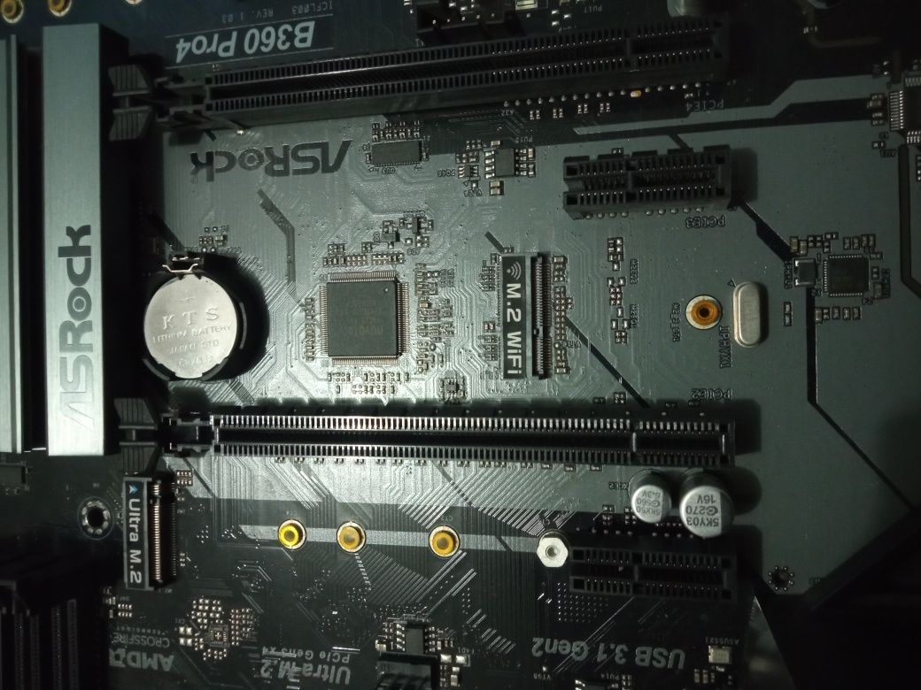 Asrock B360 pro 4