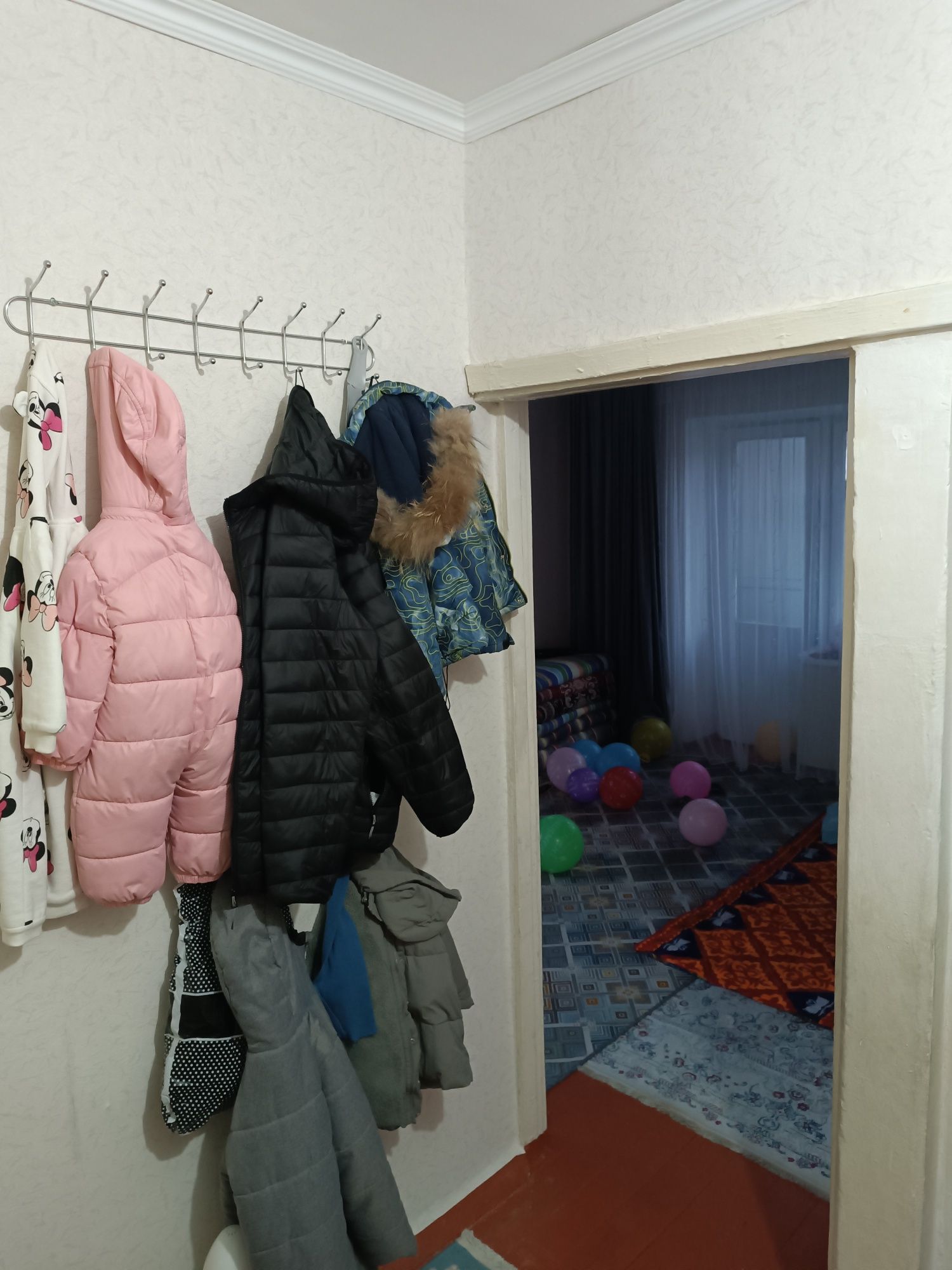 Продаю 1-комнатную квартиру напротив Баласагуна.