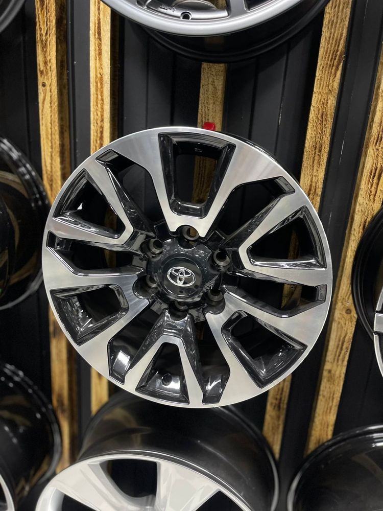 Продается комплект Диск R18 6x139.7