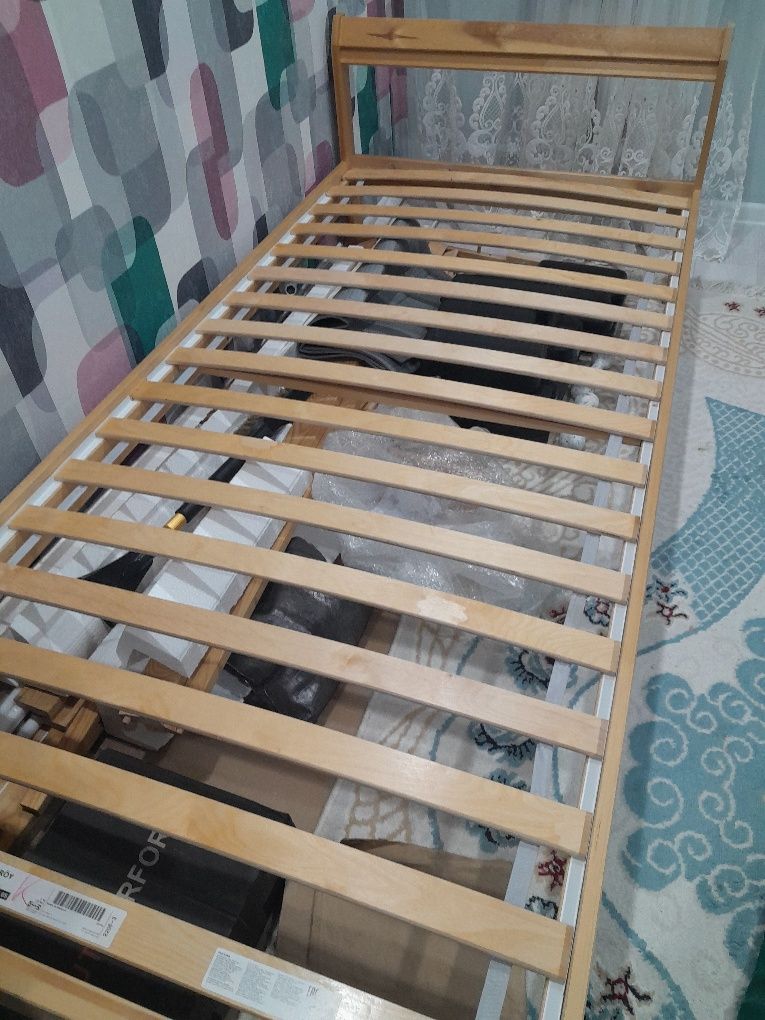 Кровати из икеа  новые2 шт