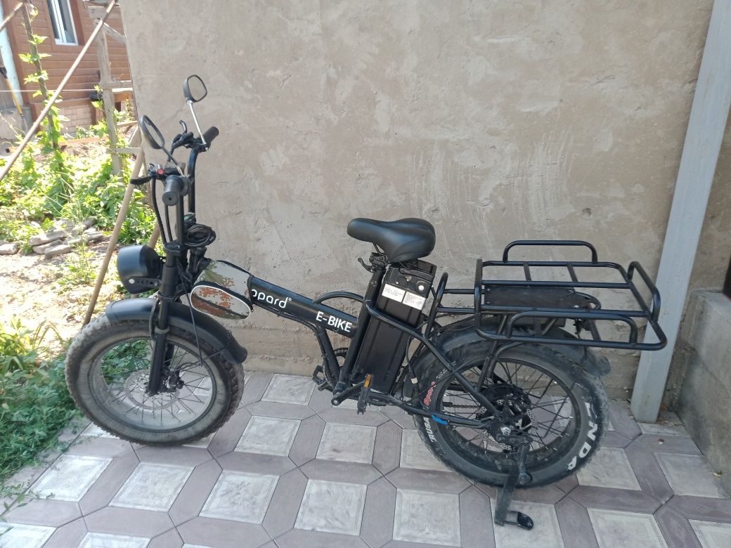 Продаю  leopard 1200