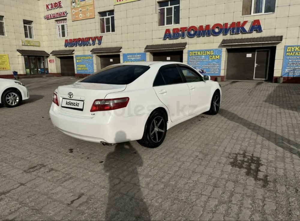 Toyota camry 40