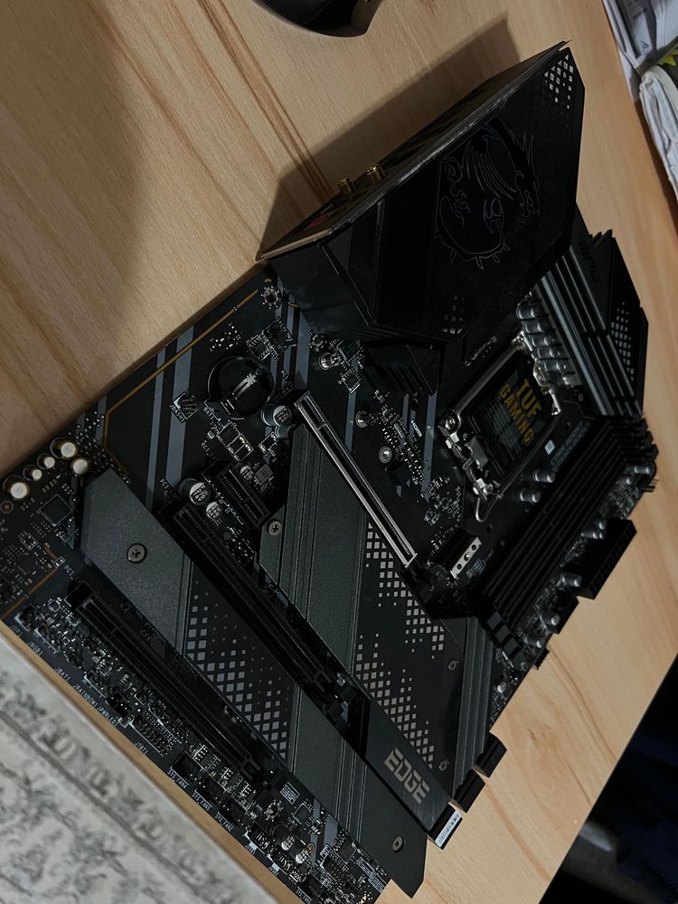 msi mpg z690 edge wifi ddr4