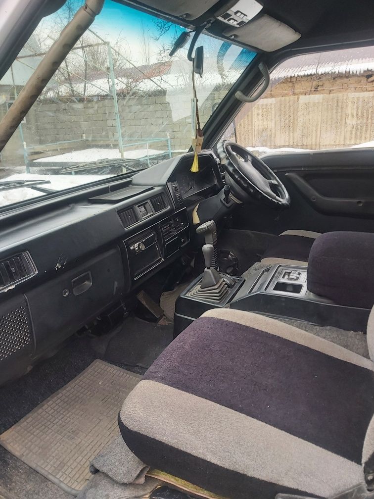 Mitsubishi delica
