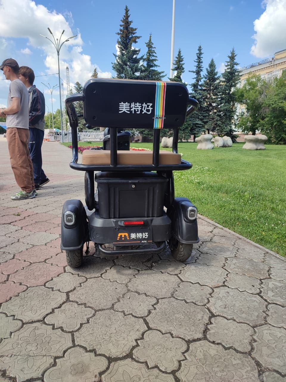 Продаю в отличном состоянии не битый