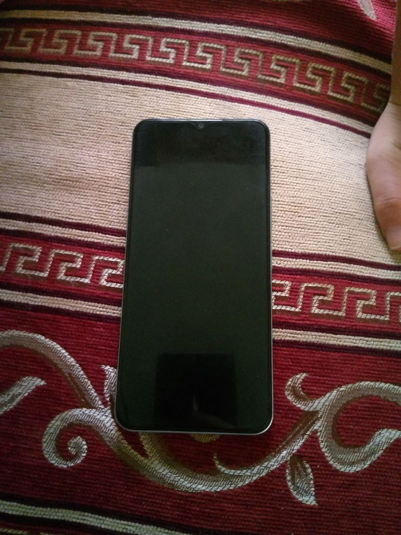 ViVo Y22 64гб+4 без горантии