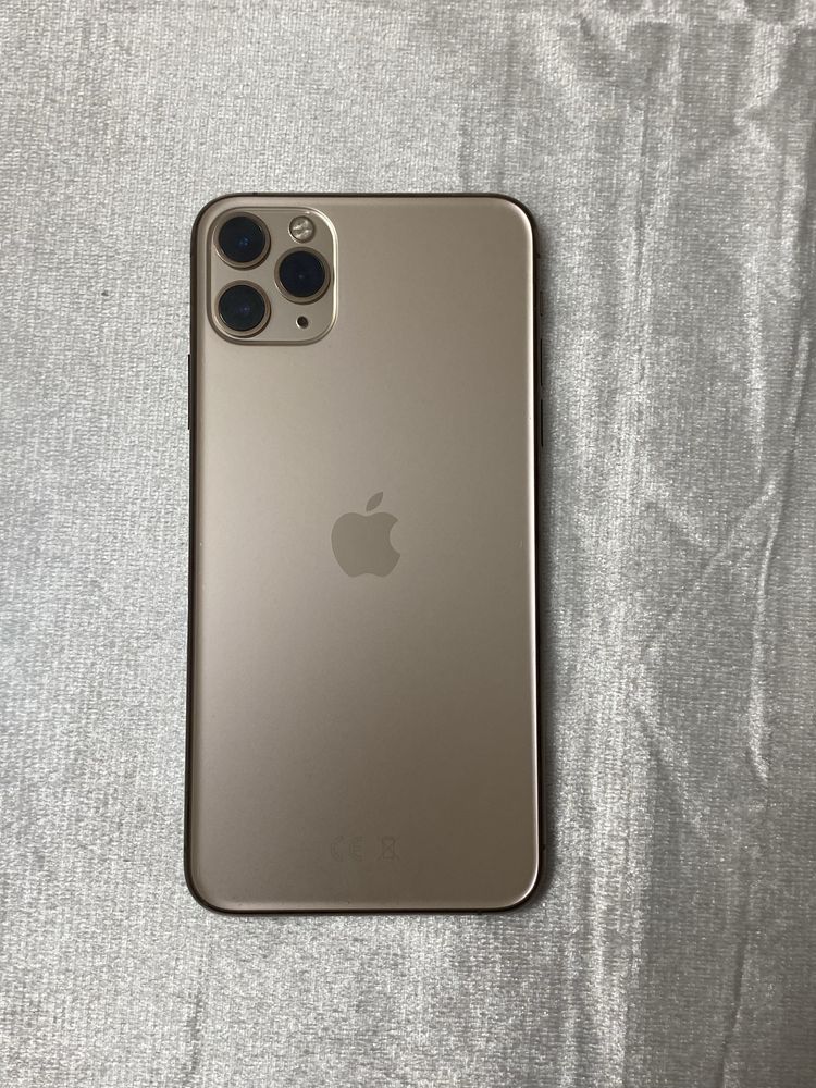 iPhone 11pro max,золотого цвета,подайдёт работе,игр и для учёбы