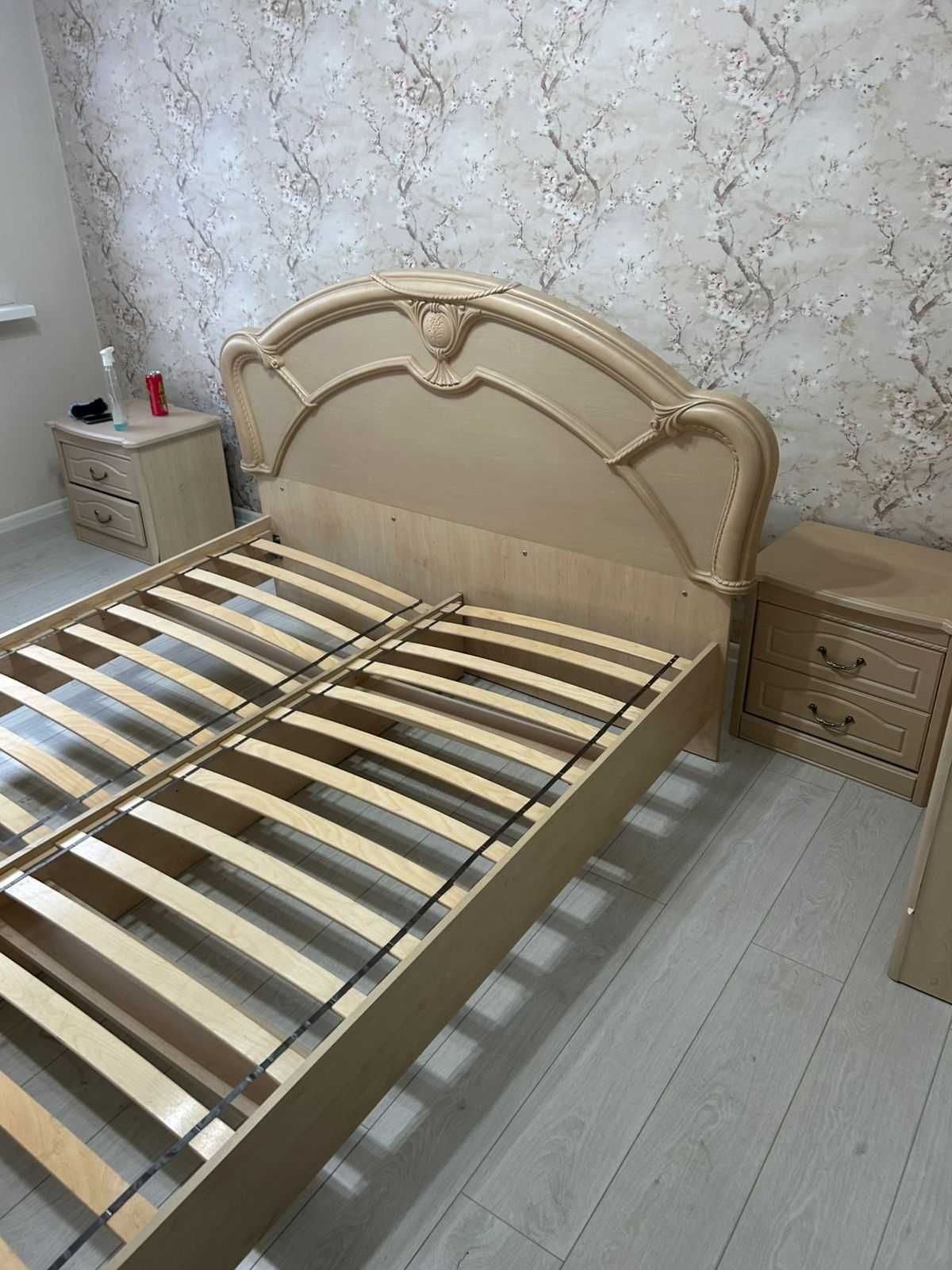 Продаю срочно!
Шкаф, кровать, тумба