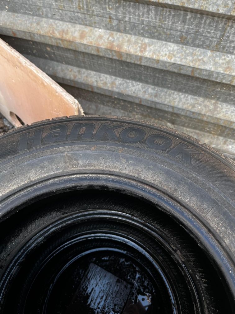 hankook 215/70/16с