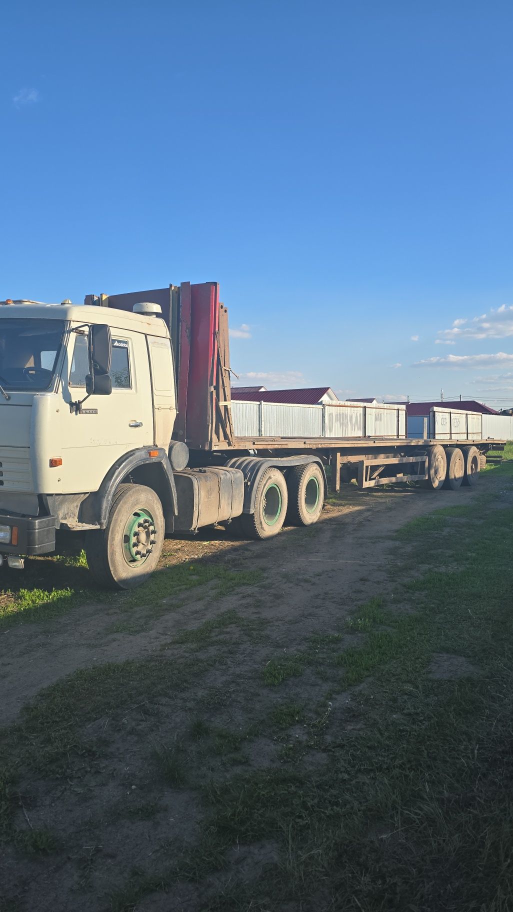 Продам камаз евро 2 с прицепом