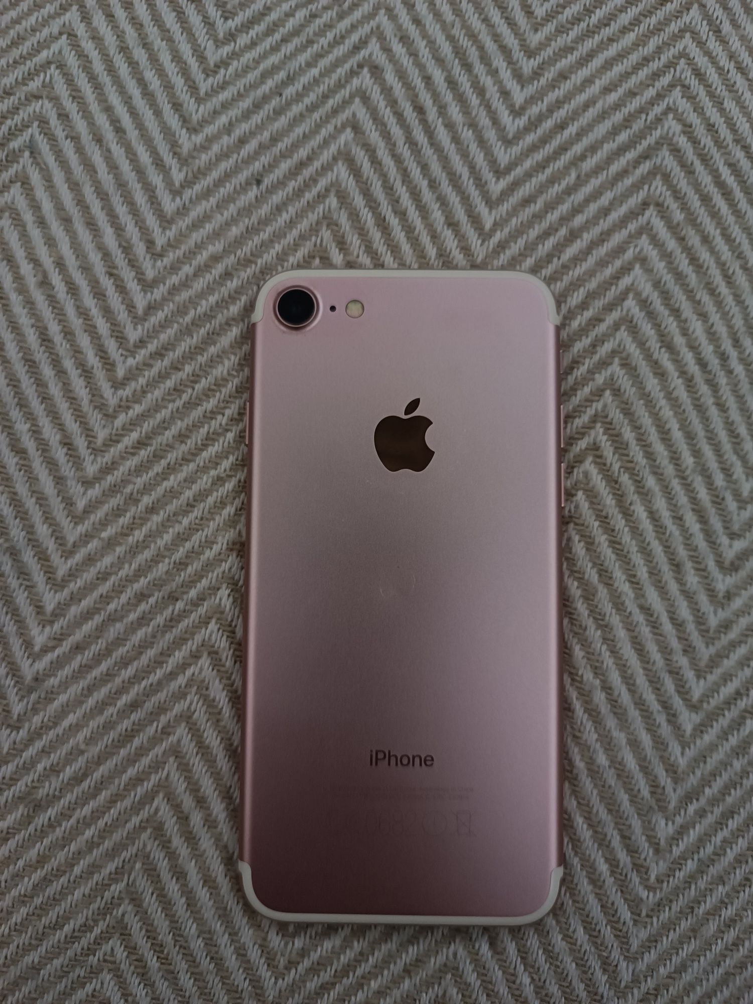 Iphone 7 , 32 gb