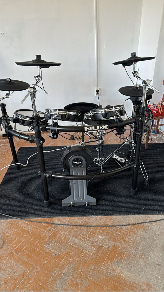 ЭЛ.ударная установка NUX DX-8