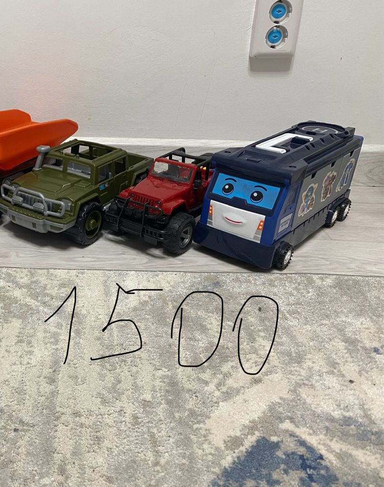Продам разные игрушки