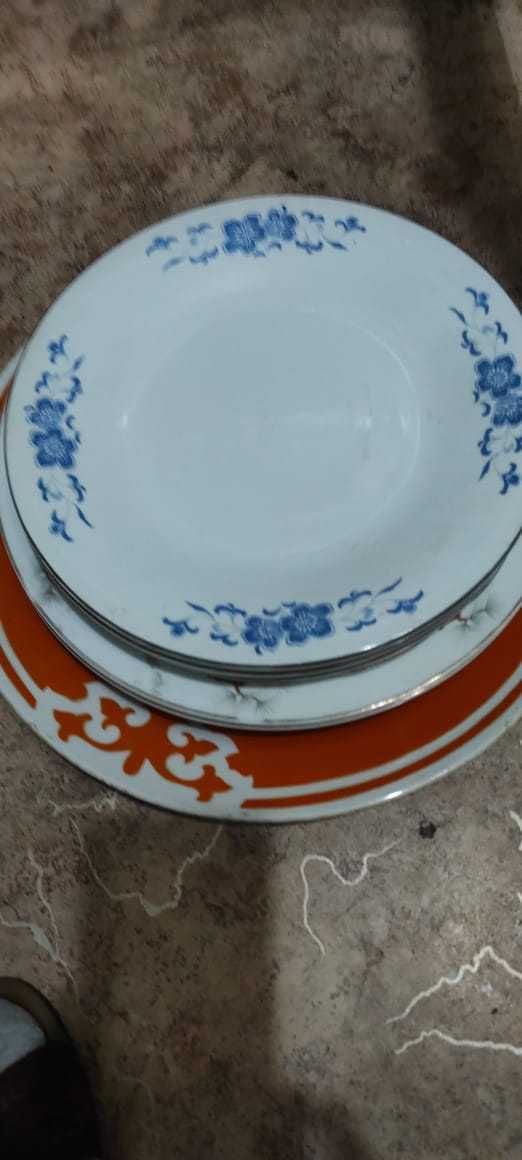 Продам большие тарелки