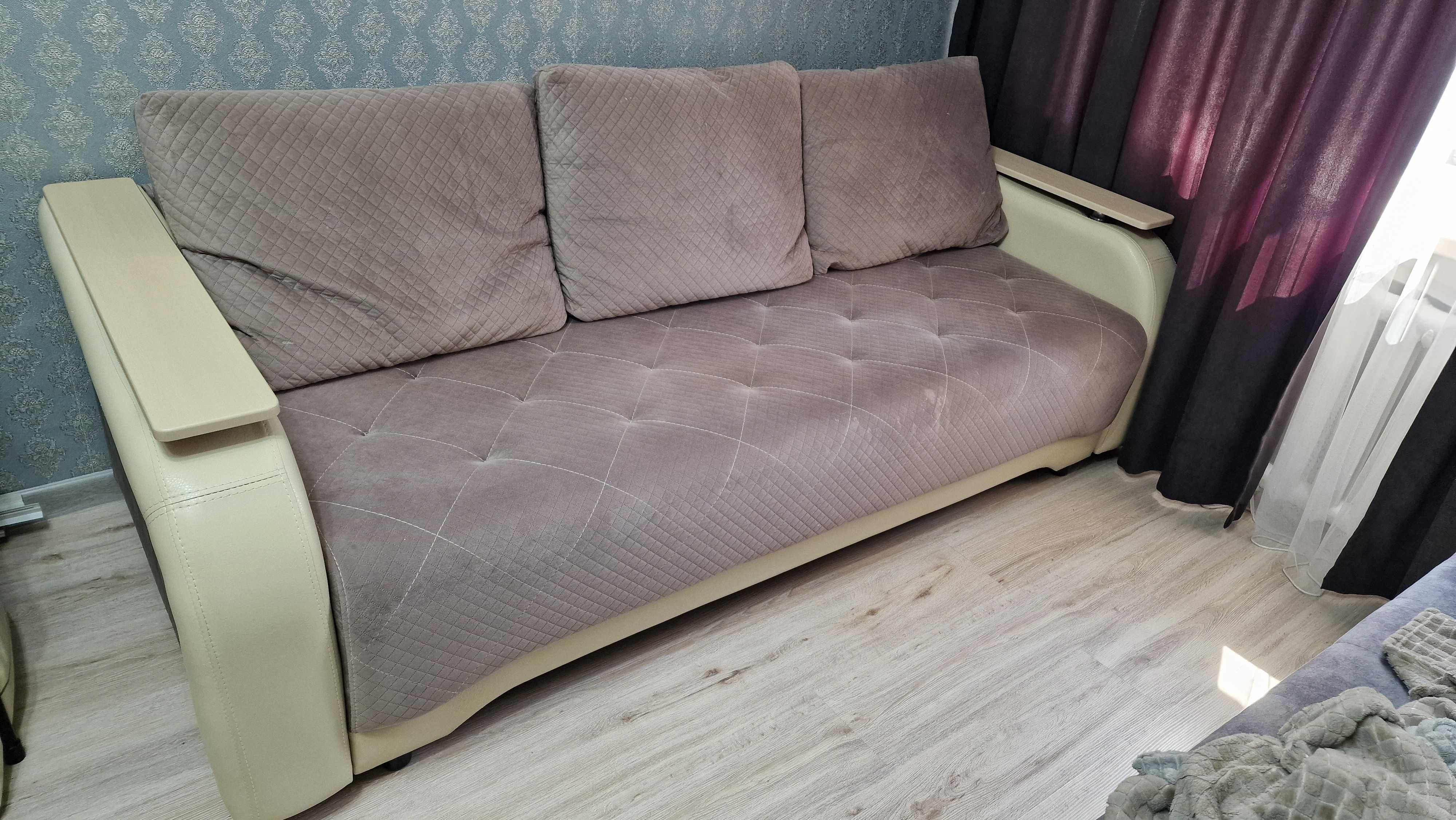 Продаю диван. Караганда
